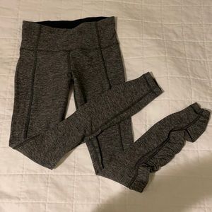 Lululemon size 4 Align legging
